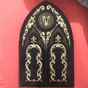 Kat Von D Saint n Sinner palette